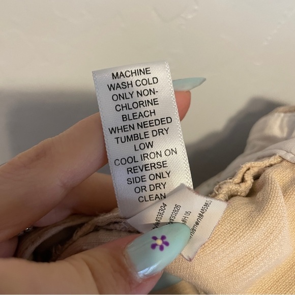 Banana Republic Y2K Corduroy Straight Leg‎ Pants Tan Mid Rise Stretch Size 0 - Picture 2 of 8